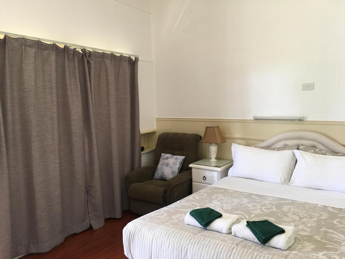 Major Innes Motel Port Macquarie Exteriör bild